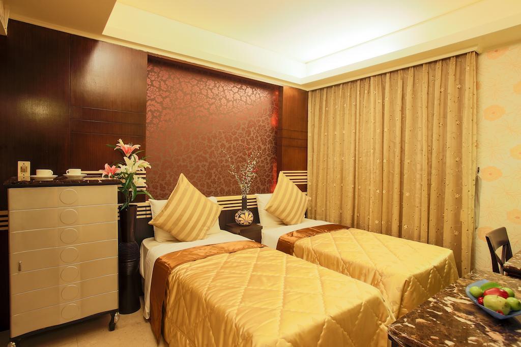 Best Love Boutique Hotel Тайбэй Экстерьер фото