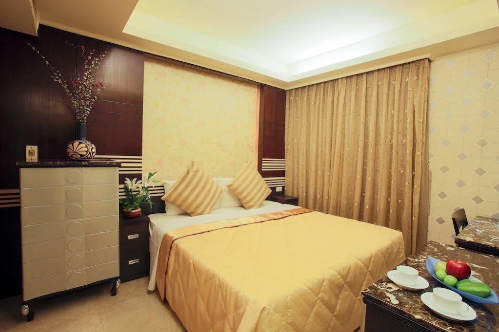 Best Love Boutique Hotel Тайбэй Экстерьер фото